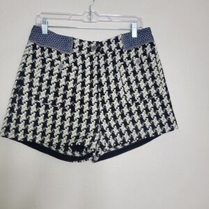 Mystree Black and White High Waist Shorts